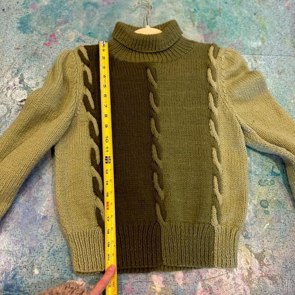 Vintage Olive Sweater - Picture 8 of 8
